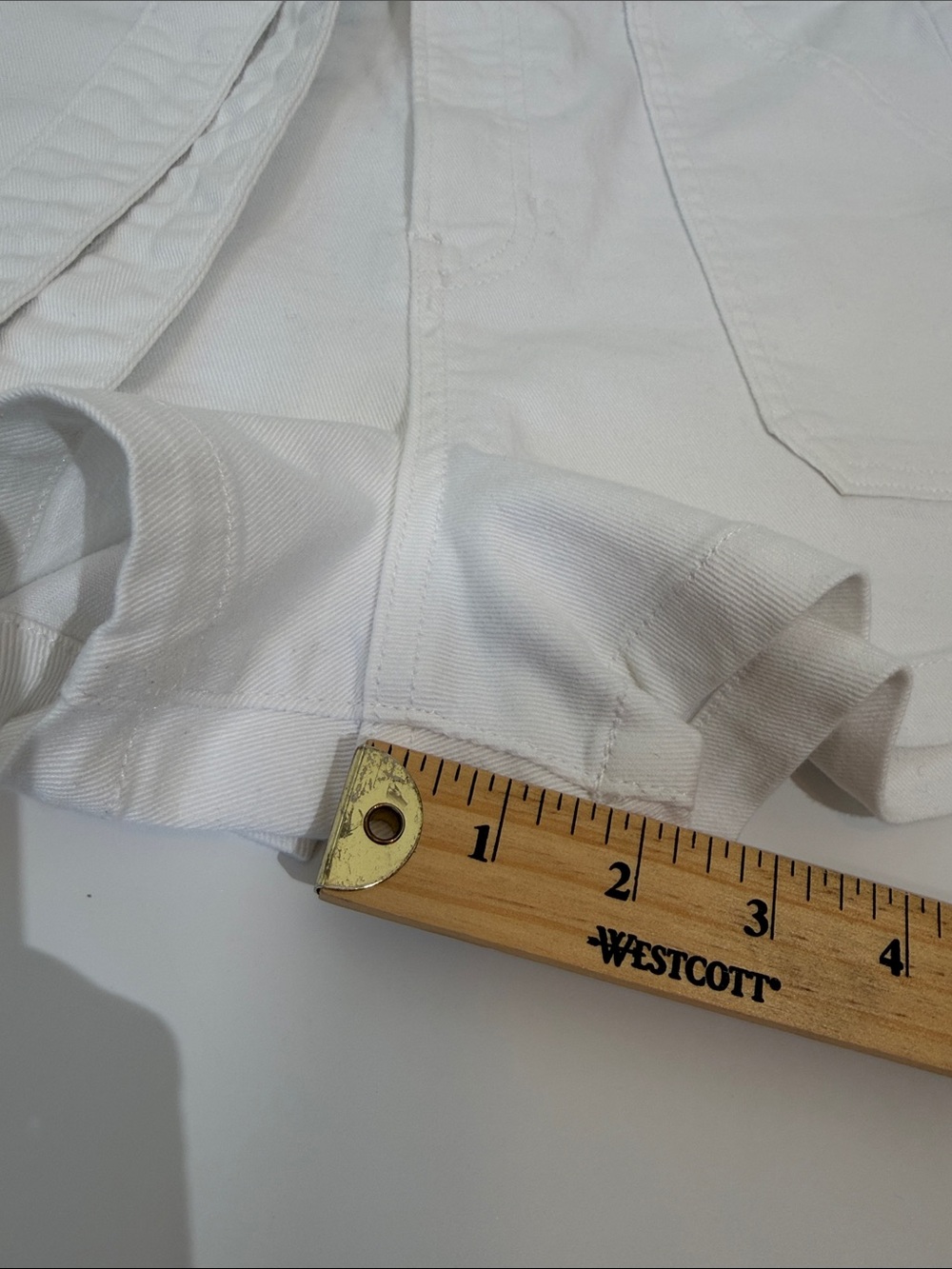 Veronica Beard Louvisa Short Size 29 White Denim EUC - Picture 6 of 10